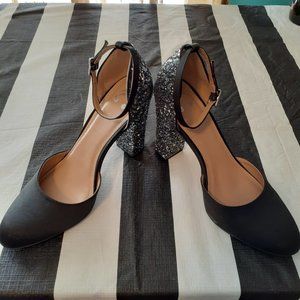 LIKE NEW Charming Charlie Black Satin, Silver Glitter Heels, Formal,Size 9